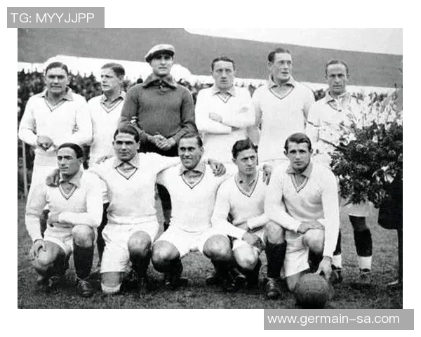 乌兰圭足球明星阵容揭秘及其辉煌成就回顾 乌兰圭足球明星阵容揭秘及其辉煌成就回顾