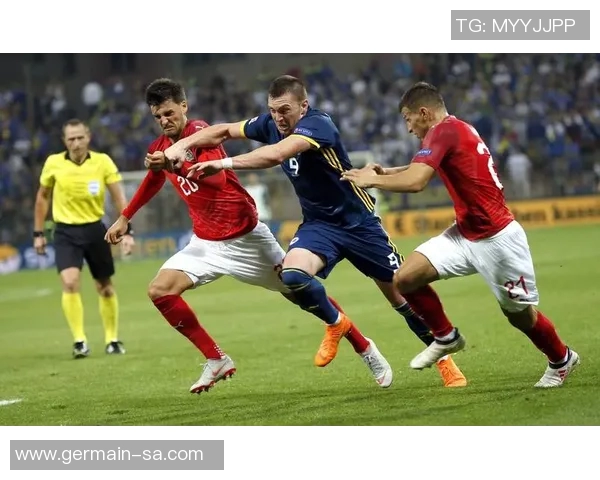 冰岛足球明星盘点:那些在国际舞台上闪耀的球员们 冰岛足球明星盘点:那些在国际舞台上闪耀的球员们