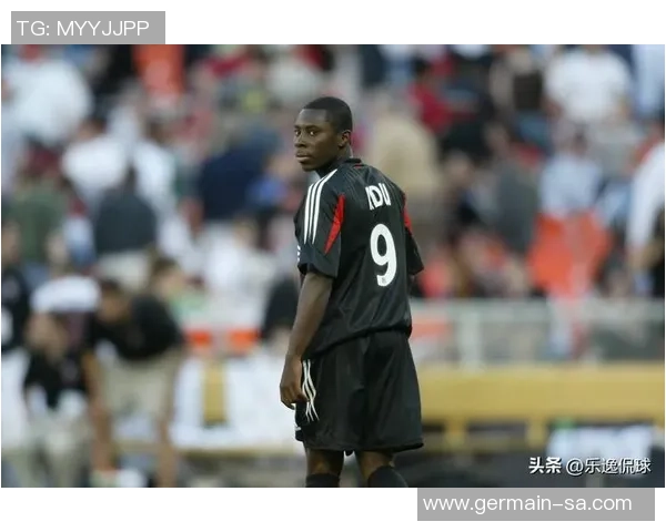 揭开足球界的黑暗面那些最让人反感的明星球员背后的故事 揭开足球界的黑暗面那些最让人反感的明星球员背后的故事