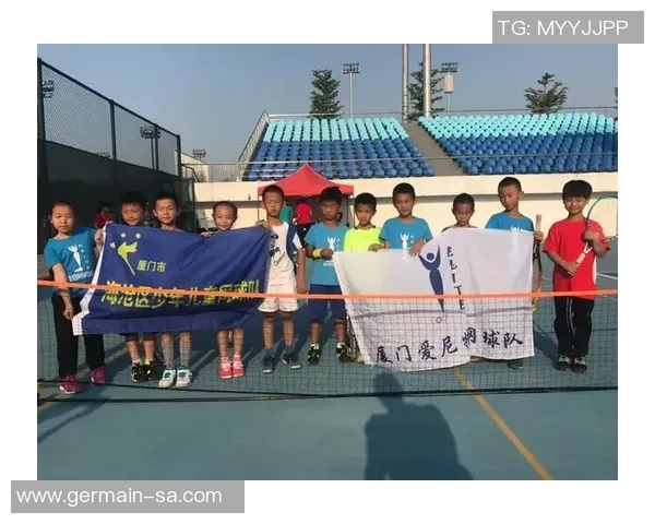 赛后分析:西安网球队与成都网球队心理素质对比探讨 赛后分析:西安网球队与成都网球队心理素质对比探讨